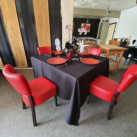 hotel l Ander Saint-Flour  Eksteriør billede