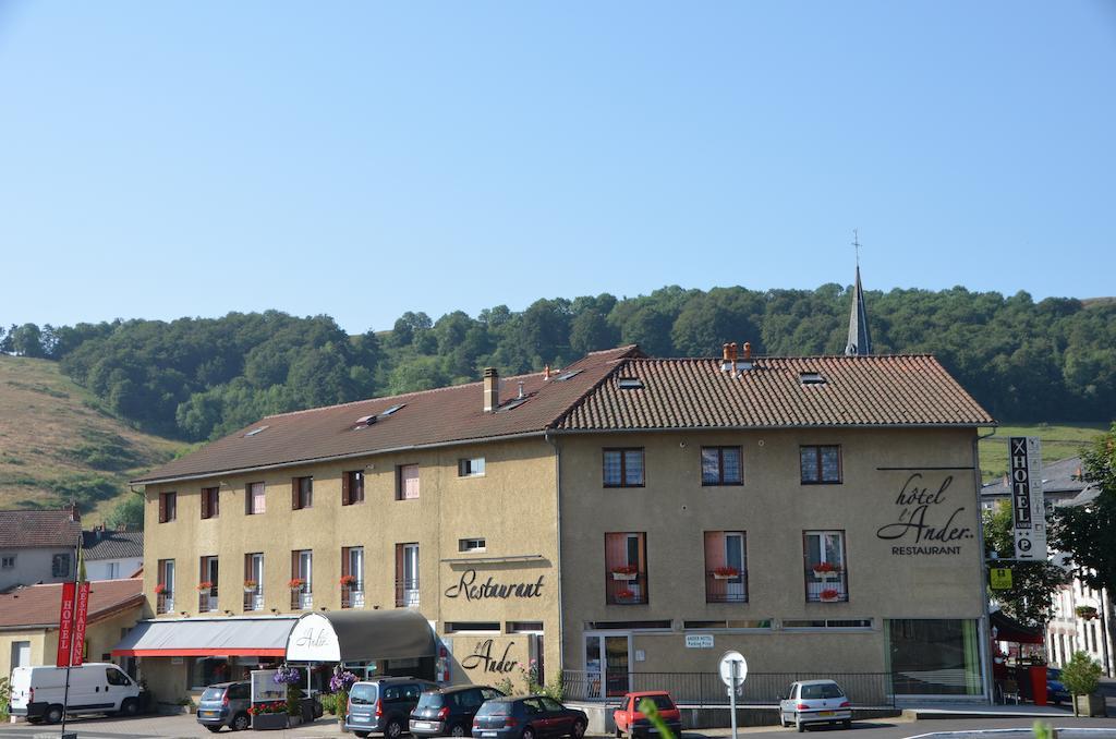 hotel l Ander Saint-Flour  Eksteriør billede